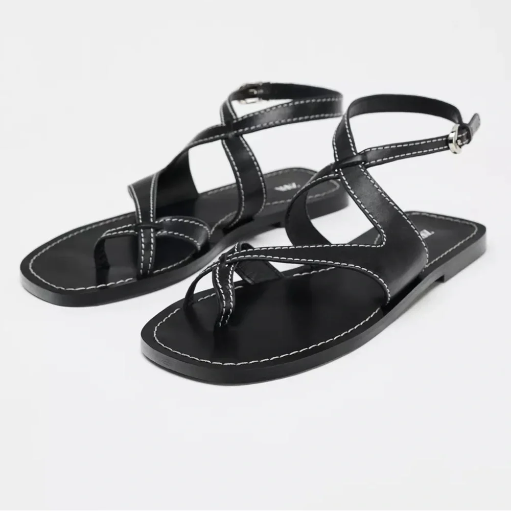 Leather strappy sandals - Picture 3 of 6